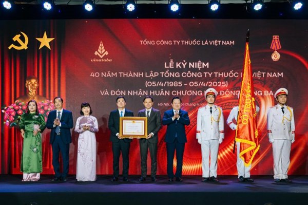 Vinataba: Đảng bộ vững vàng, doanh nghiệp bứt phá