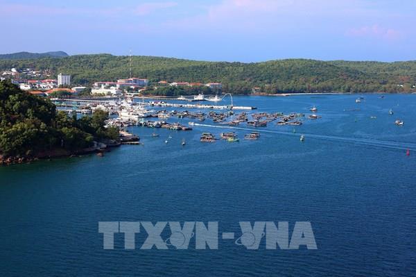 An Giang: Tàu, phà tuyến biển tạm ngừng hoạt động do thời tiết xấu