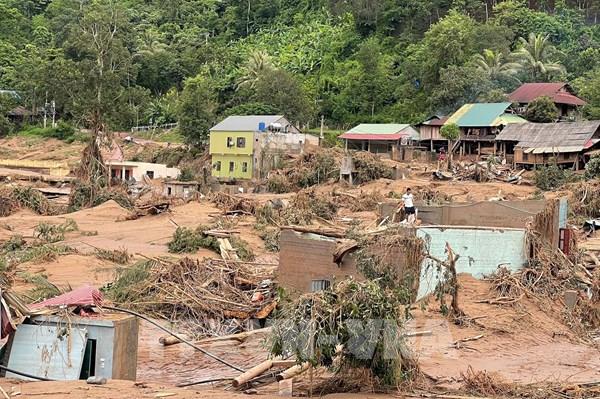 Mỹ Lý (Nghệ An) tan hoang sau lũ dữ