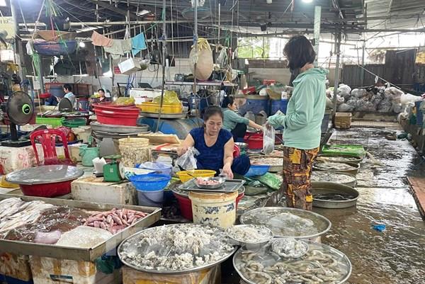 TP. Hồ Chí Minh tìm giải pháp vực dậy sức sống cho các chợ truyền thống