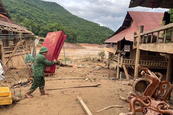 Dồn lực khắc phục hậu quả bão số 3 và chủ động ứng phó bão số 4