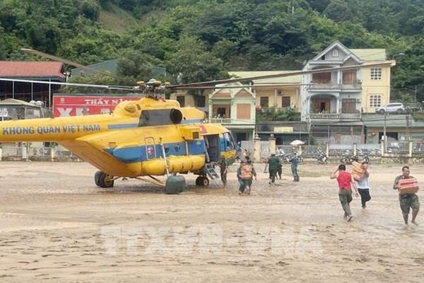 Hôm nay 25/7, Quân đội dự kiến tổ chức 4 chuyến bay vận chuyển hàng cứu trợ vùng lũ Nghệ An