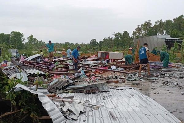 Cà Mau: Lốc xoáy gây thiệt hại nhiều tài sản của người dân ở xã Ninh Thạnh Lợi