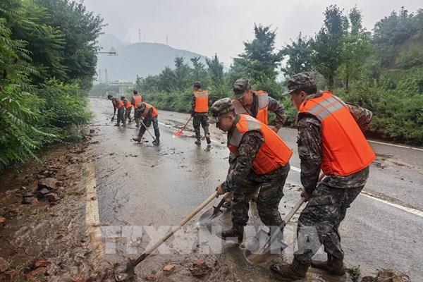 Trung Quốc: Mưa bão khiến 30 người thiệt mạng ở Bắc Kinh