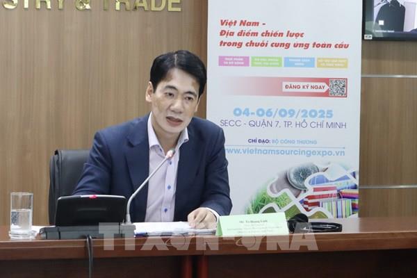 Cơ hội củng cố vị thế của Việt Nam trong chuỗi cung ứng hàng hóa toàn cầu