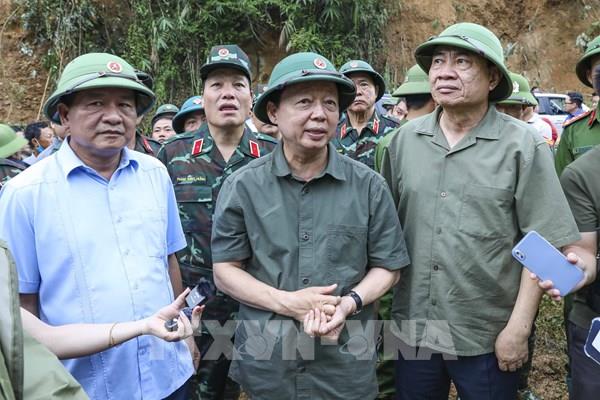 Phó Thủ tướng Trần Hồng Hà: Bảo vệ người dân bằng mọi giá