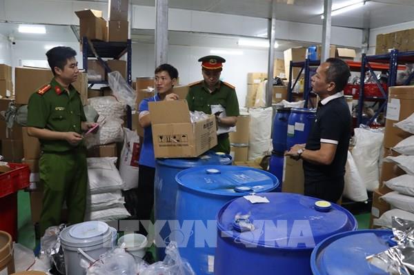 Quảng Ninh liên tiếp phát hiện vi phạm về an toàn thực phẩm và thực phẩm chức năng