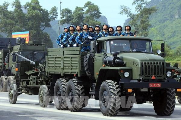 Hình ảnh tổng hợp luyện diễu binh, diễu hành dịp Quốc khánh