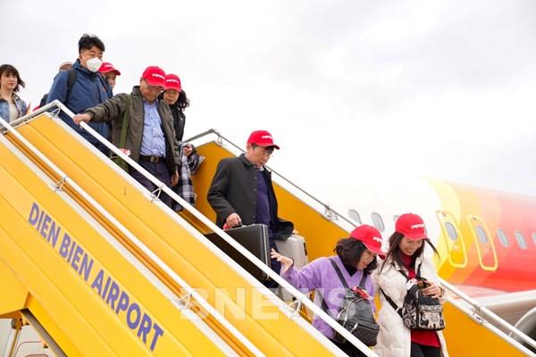 Tiếp tục duy trì tuyến bay Điện Biên - Tp. Hồ Chí Minh