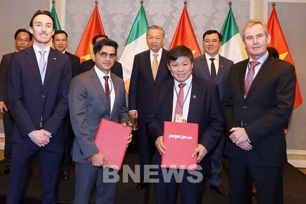 Tổng Bí thư, Chủ tịch nước Tô Lâm chứng kiến Lễ trao các văn kiện hợp tác giữa Việt Nam - Ireland