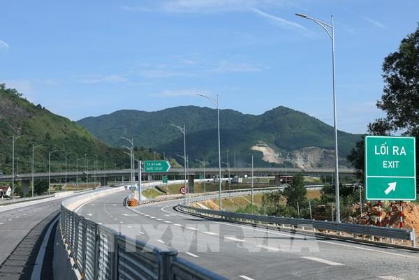 Khuyến nghị người dân hạn chế đi trên quốc lộ 1A, cao tốc Bắc - Nam qua Nghệ An