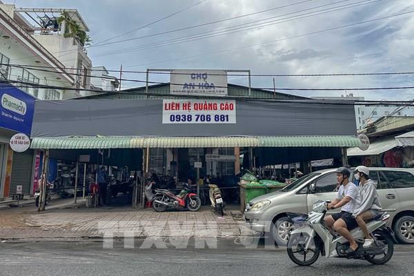 Chủ tịch Thành phố Cần Thơ chỉ đạo kiểm tra việc thu phí giữ xe sau phản ánh của TTXVN