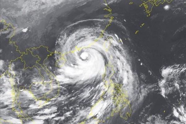 Vùng gần tâm áp thấp nhiệt đới gió mạnh cấp 6, giật cấp 8