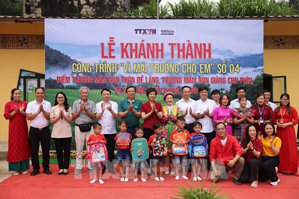 TTXVN chung tay dựng xây mái trường cho trẻ em vùng cao Tuyên Quang
