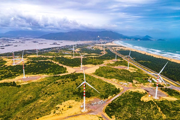 Năng lượng sạch cho nền kinh tế xanh miền Trung - Bài cuối: Mở lối cho tăng trưởng xanh