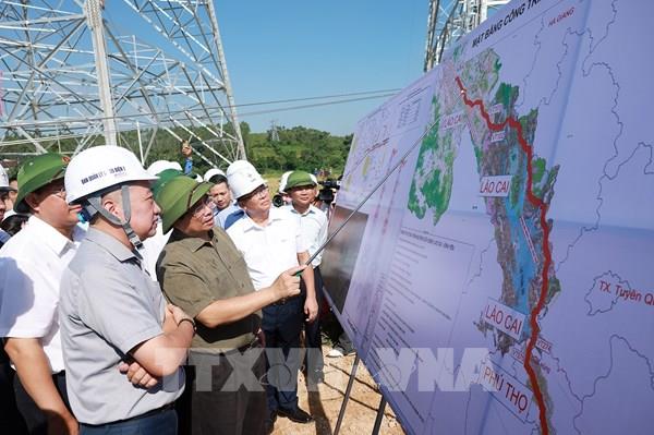 Thủ tướng: Đến 19/8 phải hoàn thành dự án đường dây tải điện 500 kv Lào Cai - Vĩnh Yên