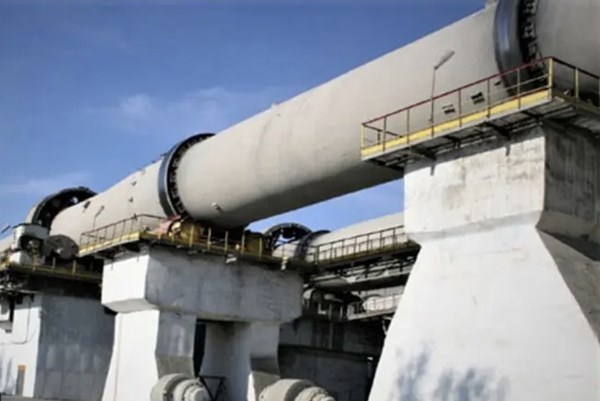 Tuần làm việc 4 ngày: Báo động đỏ từ nền công nghiệp Nga