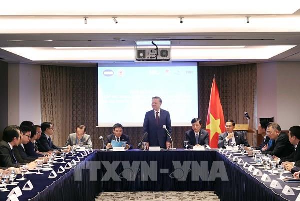 Tổng Bí thư Tô Lâm gặp mặt Mạng lưới Đổi mới sáng tạo Việt Nam tại Hàn Quốc