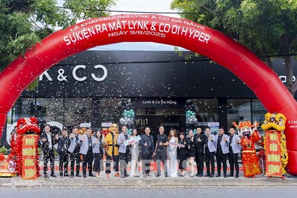 Lynk & Co Việt Nam đồng loạt khai trương thêm 9 showroom