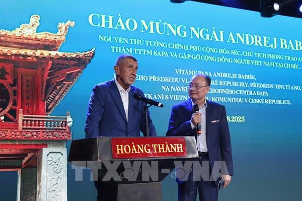 Nối dài nhịp cầu Việt Nam - Séc