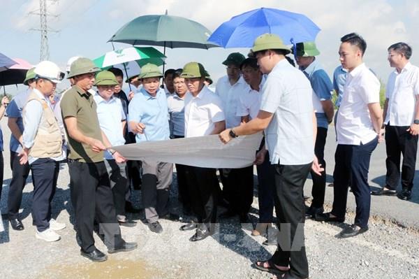Ninh Bình kiểm tra tiến độ các dự án giao thông quan trọng