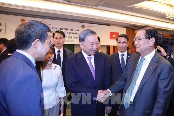 Tổng Bí thư Tô Lâm gặp gỡ lãnh đạo một số tập đoàn lớn của Hàn Quốc