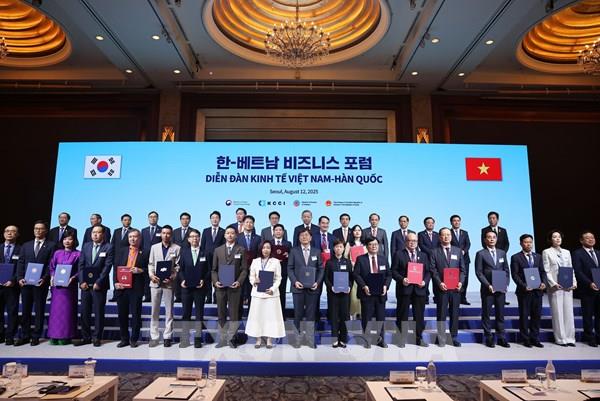 FPT hợp tác với đối tác bán dẫn hàng đầu Hàn Quốc phát triển chip thế hệ mới