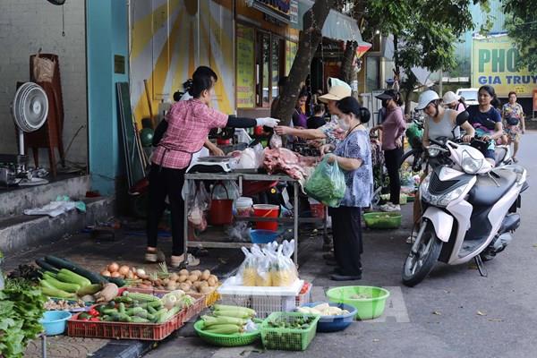 Hà Nội dứt điểm dẹp bỏ chợ “tạm”, chợ “cóc”