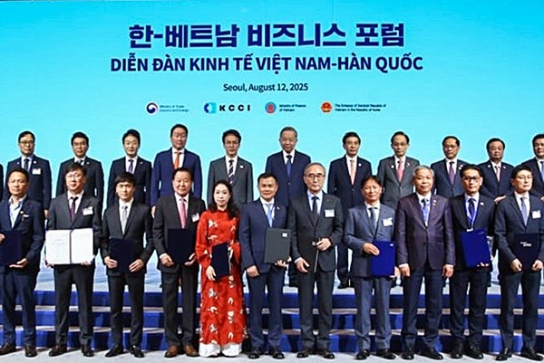 Tập đoàn Công nghệ CMC hợp tác phát triển dự án công nghệ cao với Hàn Quốc