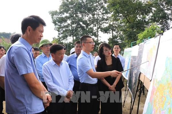 Sớm điều chỉnh hướng tuyến, vị trí nhà ga đoạn qua tỉnh Lào Cai