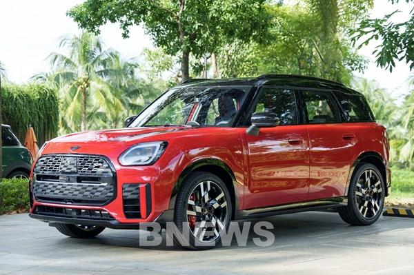 THACO AUTO ra mắt bộ đôi MINI John Cooper Works thế hệ mới tại Việt Nam