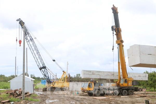 Cao tốc Châu Đốc – Cần Thơ – Sóc Trăng tăng tốc về đích