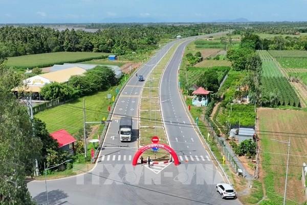 Thủ tướng yêu cầu đảm bảo tốt nhất cho Lễ khánh thành, khởi công các dự án, công trình chào mừng kỷ niệm 80 năm ngày Quốc khánh