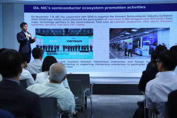 Việt Nam - Vương quốc Anh hợp tác phát triển công nghiệp bán dẫn