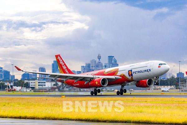Ứng phó bão số 9: Vietjet tạm ngừng nhiều chuyến bay trong ngày 23/9