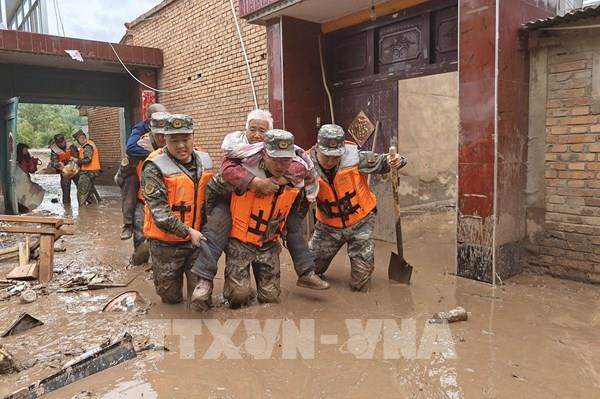 Trung Quốc kích hoạt cơ chế ứng phó khẩn cấp lũ lụt tại nhiều tỉnh thành