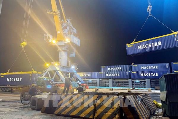 Chuyến vận tải container đầu tiên Hải Phòng - Vũng Áng