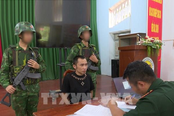 Bắt giữ 2 đối tượng truy nã qua sàng lọc công dân do Campuchia trao trả