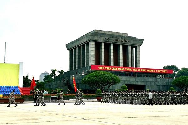 Không khí hân hoan trước buổi tổng hợp luyện A80 đầu tiên tại Quảng trường Ba Đình