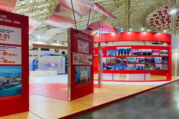 Triển lãm thành tựu ngành công thương hoàn thiện những khâu cuối cùng