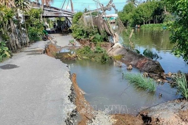 Cần Thơ xuất hiện hơn 40 điểm sạt lở bờ sông, ước tính thiệt hại 7 tỷ đồng