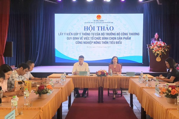 Điều chỉnh chính sách và cách thức bình chọn sản phẩm công nghiệp nông thôn tiêu biểu