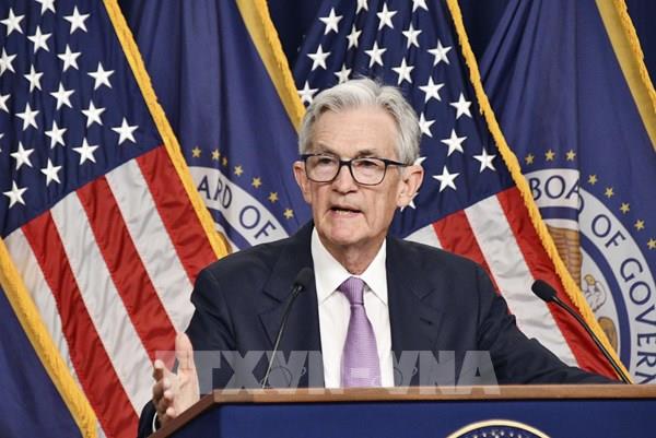 Fed phát tín hiệu xoay trục lãi suất