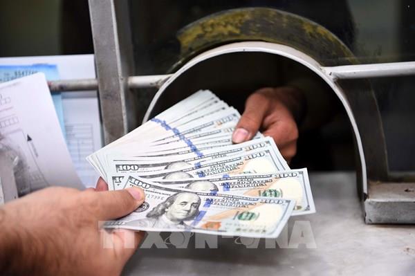 Quan chức Fed cảnh báo về khả năng tăng lãi suất vì cơn sốt đầu tư AI
