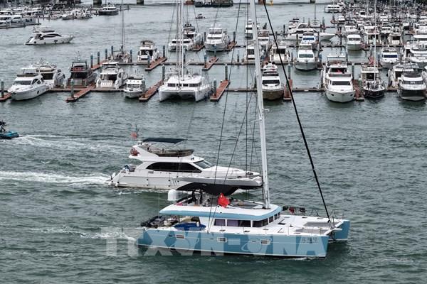 Trung Quốc đóng cửa thành phố du lịch Tam Á để ứng phó bão Kajiki