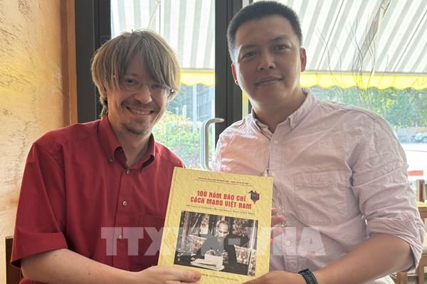 80 năm Quốc khánh: Ấn tượng sâu sắc của Tổng Bí thư Đảng Cộng sản Thụy Sĩ