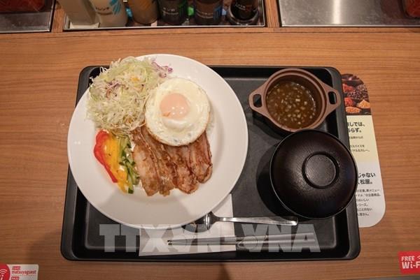 Cơm tấm Việt Nam xuất hiện trong thực đơn của hệ thống ăn nhanh hàng đầu Nhật Bản