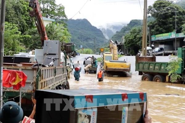 Bão số 5 gây thiệt hại nghiêm trọng về người và tài sản tại nhiều địa phương