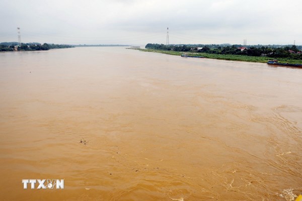 Hà Nội mưa to làm mực nước sông Nhuệ, sông Đáy lên mức báo động I