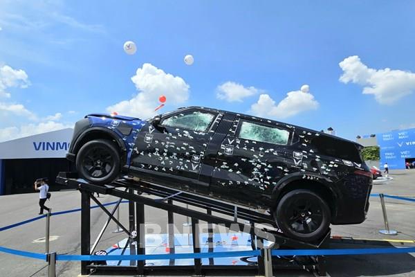 Cận cảnh SUV điện Việt Nam bọc thép chống đạn phục vụ nguyên thủ quốc tế